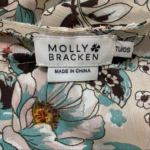 MOLLY BRAKEN Boho Floral Lace Trim Blouse With Scalloped Trim Beige Sz One Size - Picture 9 of 11